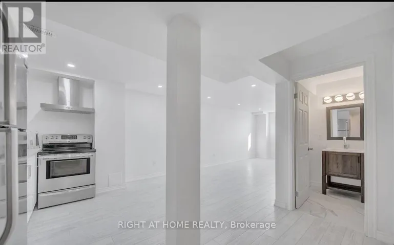 317 RITA'S AVENUE, Newmarket (Summerhill Estates), Ontario L3X2N2