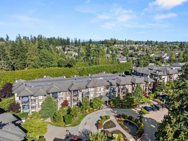117 15185 36 AVENUE, Surrey, British Columbia V3Z4R3