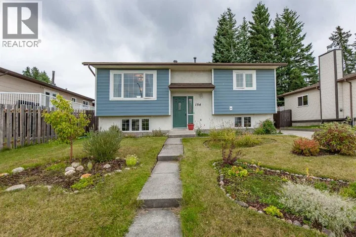 134 Clark Street, Hinton, Alberta T7V1L6