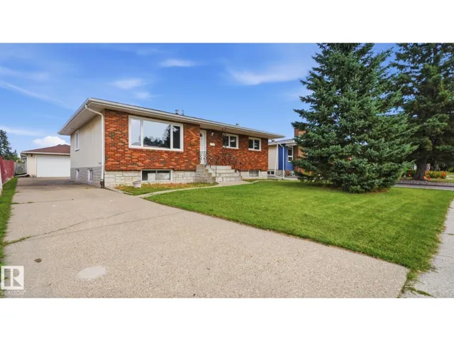 10440 36 AV NW, Edmonton, Alberta T6J2H4