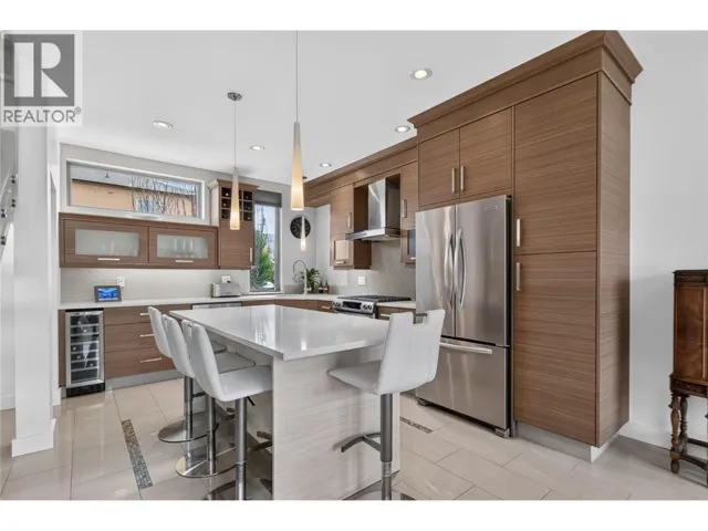 433 Churchill Avenue Unit# 102, Penticton, British Columbia V2A1C9