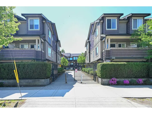 101 13958 108 AVENUE, Surrey, British Columbia V3T0B4