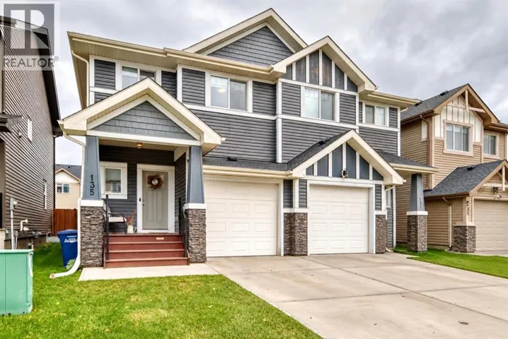 135 Reunion Loop NW, Airdrie, Alberta T4B4J6