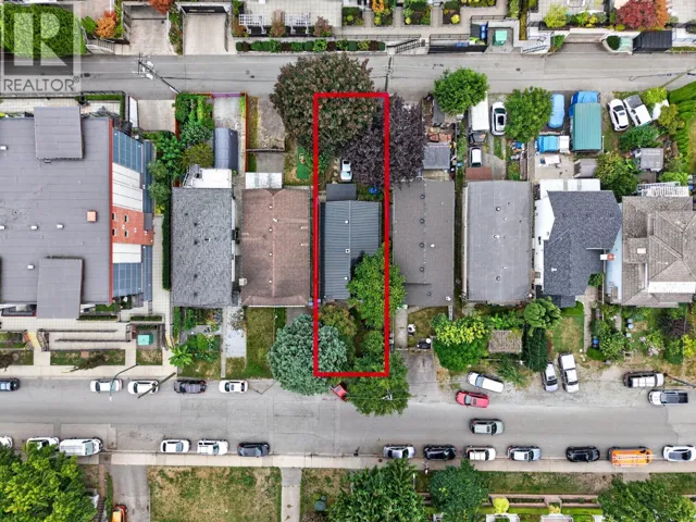 2357 HAWTHORNE AVENUE, Port Coquitlam, British Columbia V3C1X1