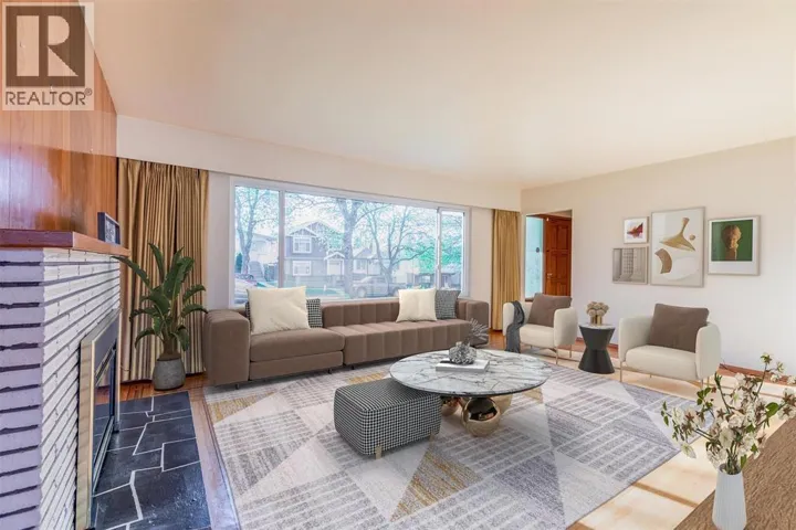 5482 RHODES STREET, Vancouver, British Columbia V5R3N9