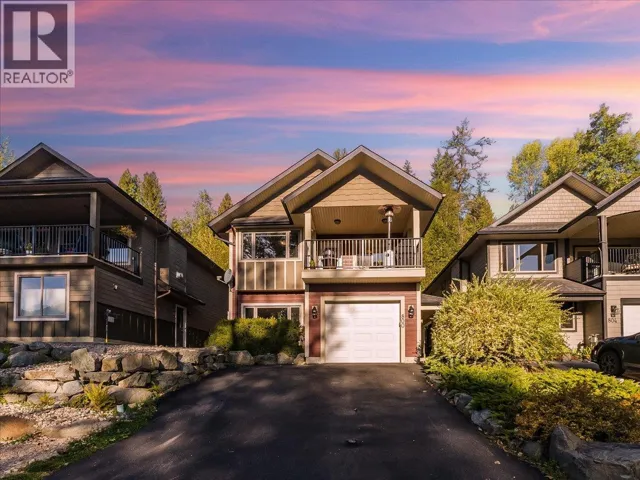 800A Redstone Drive, Rossland, British Columbia V0G1Y0
