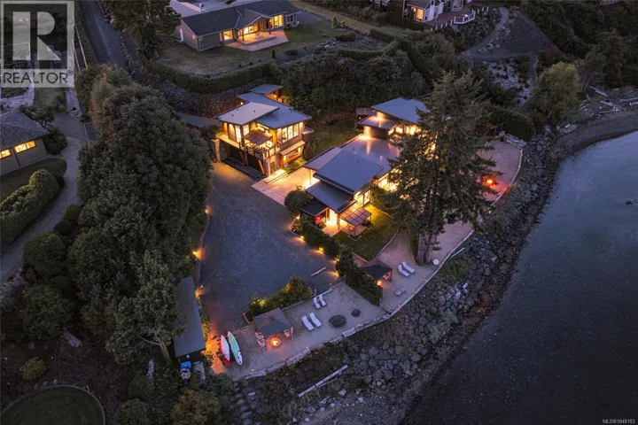 3875 Discovery Dr, Campbell River, British Columbia V9W4X4