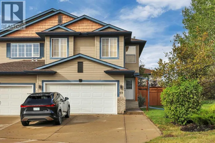 69 Arnold Close, Red Deer, Alberta T4R3G3