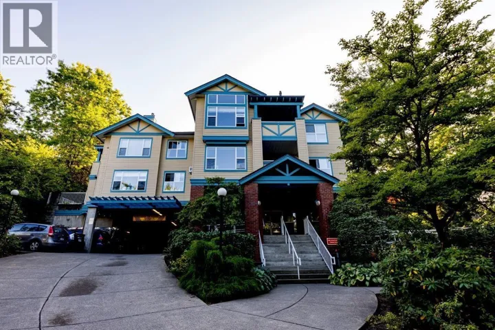 104 5281 OAKMOUNT CRESCENT, Burnaby, British Columbia V5H4S7
