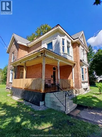 27 & 31 Wade STREET, Chatham, Ontario N7M3T6