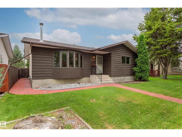 9730 154 ST NW, Edmonton, Alberta T5P2G3