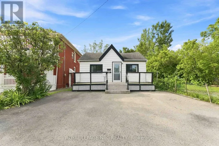 4610 BRIDGE STREET, Niagara Falls (Downtown), Ontario L2E2R8