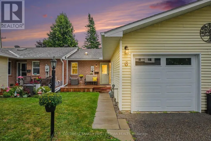 6 BATHURST ROAD, Perth, Ontario K7H0B2