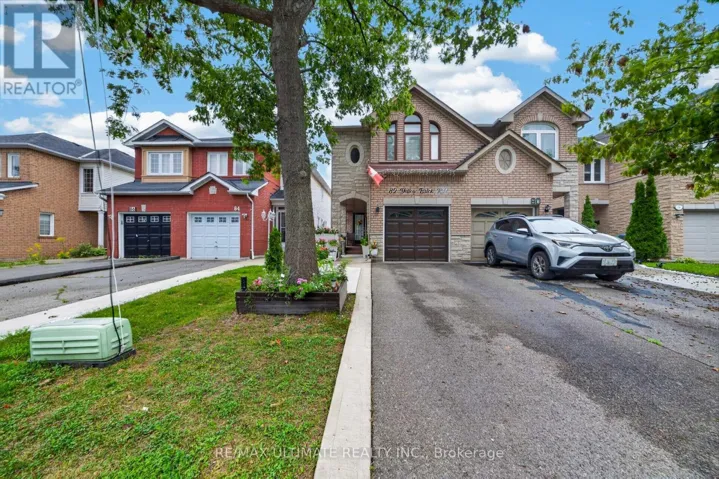 82 YELLOW BRICK ROAD, Brampton (Brampton North), Ontario L6V4L1