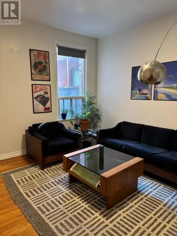MAIN FLOOR - 52 GROVE AVENUE, Toronto (Trinity-Bellwoods), Ontario M6J3B6