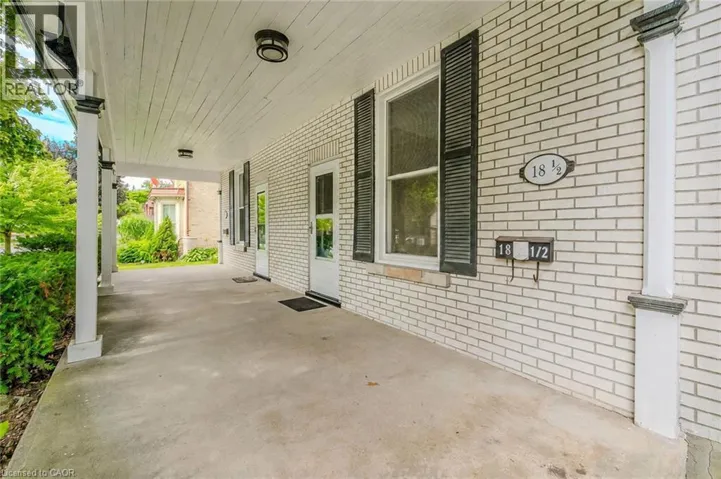 18 OAK Street Unit# 1/2, Cambridge, Ontario N1R4K6