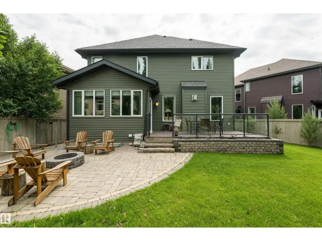 3722 KIDD CR SW, Edmonton, Alberta T6W2R1