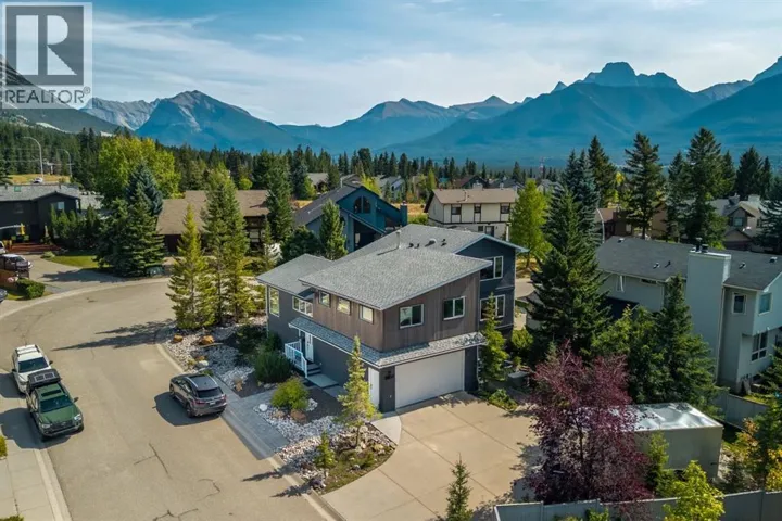 133 Coyote Way, Canmore, Alberta T1W1C3