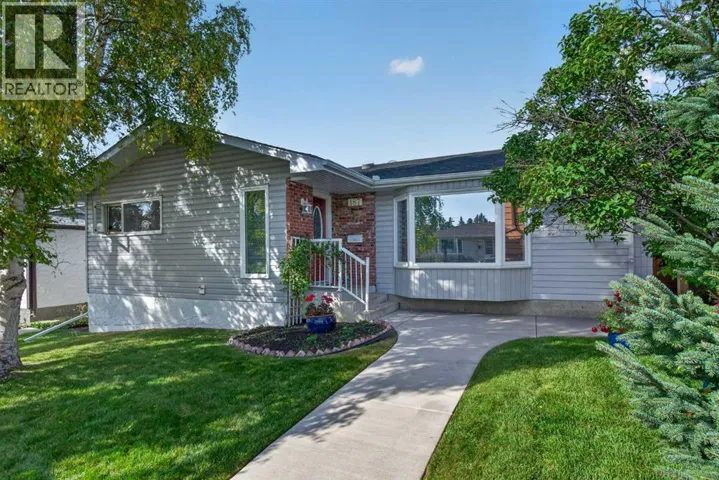 187 Silver Brook Road NW, Calgary, Alberta T3B3H9