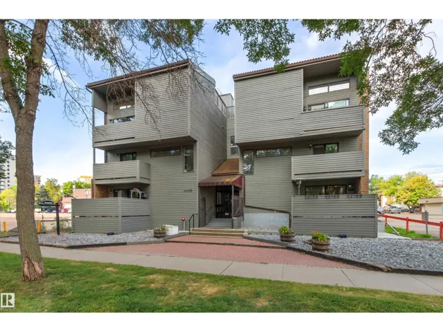 #7 10032 113 ST NW, Edmonton, Alberta T5K1N8