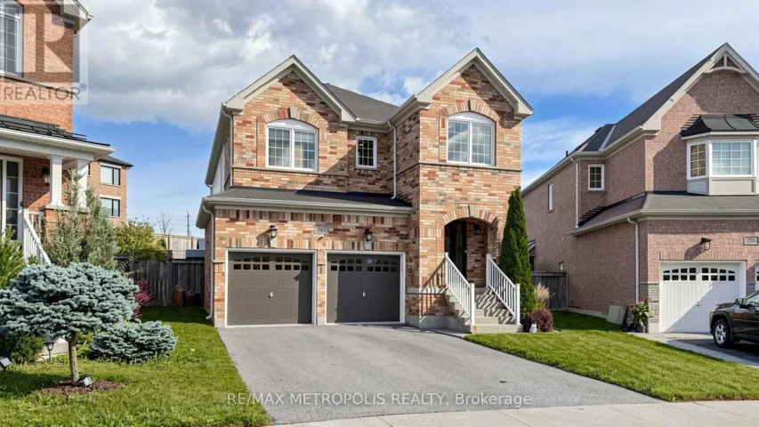 762 MCCUE DRIVE, Oshawa (Taunton), Ontario L1K0R1
