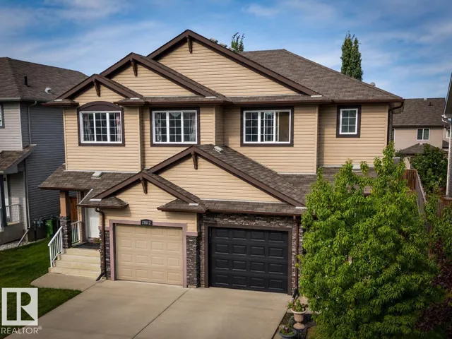 11612 17 AV SW, Edmonton, Alberta T6W1Y4