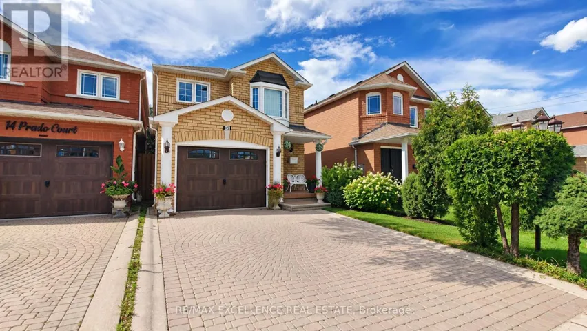 12 PRADO COURT, Toronto (Briar Hill-Belgravia), Ontario M6B4L2