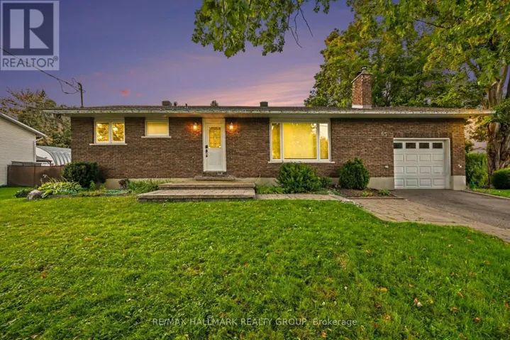 65 CHRISTOPHER HAMILTON STREET, Ottawa, Ontario K0A2Z0