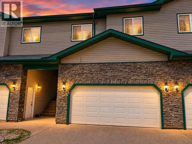 17, 193 O'coffey Crescent, Fort McMurray, Alberta T9K0B7