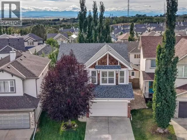 27 Rockyspring Gate NW, Calgary, Alberta T3G5Z7