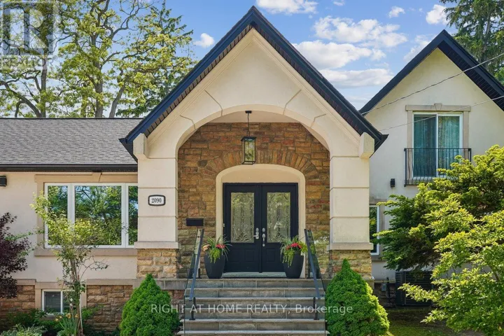 2090 STONEHOUSE CRESCENT, Mississauga (Sheridan), Ontario L5H3J1