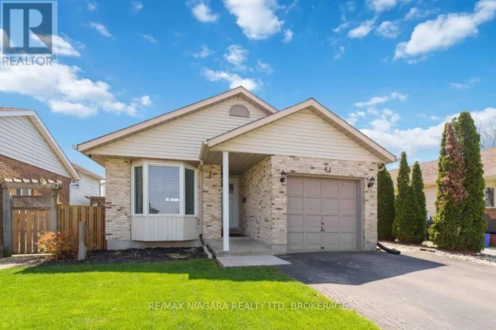 41 EASTWOOD DRIVE, Welland (N. Welland), Ontario L3C6W1
