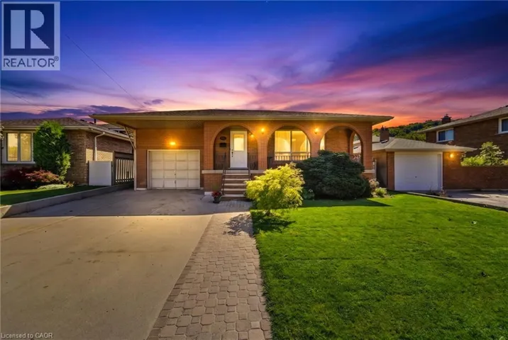 139 GLEN VALLEY Drive, Hamilton, Ontario L8K6A1