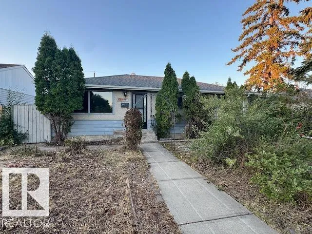 13908 135 AV NW, Edmonton, Alberta T5L3Y8