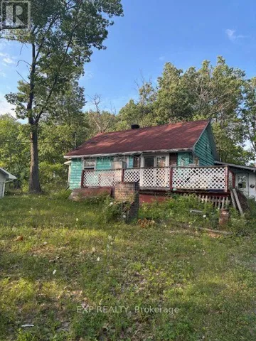 1111 BAYVIEW AVENUE, Ottawa, Ontario K0A3M0