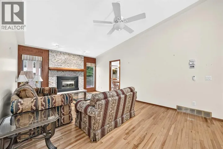 1030 Shawnee Road SW, Calgary, Alberta T2Y1W6