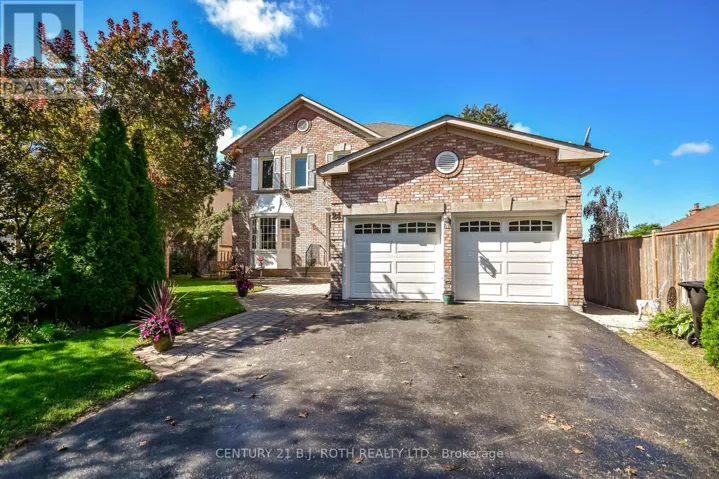 24 GRAND FOREST DRIVE, Barrie (Bayshore), Ontario L4N7E8