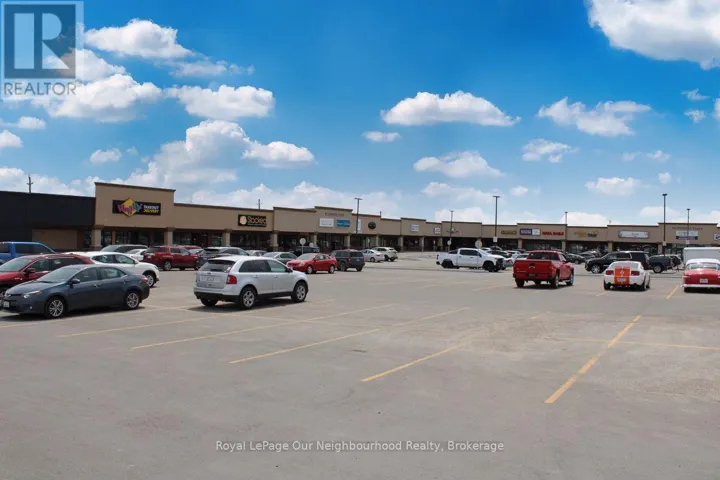 245 - 1135 LANSDOWNE STREET W, Peterborough (Otonabee Ward 1), Ontario K9J7M2