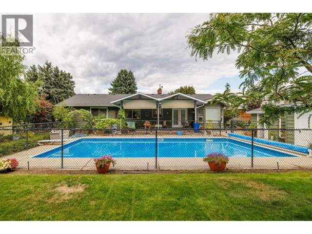 1345 Brentwood Road, West Kelowna, British Columbia V1Z1K8