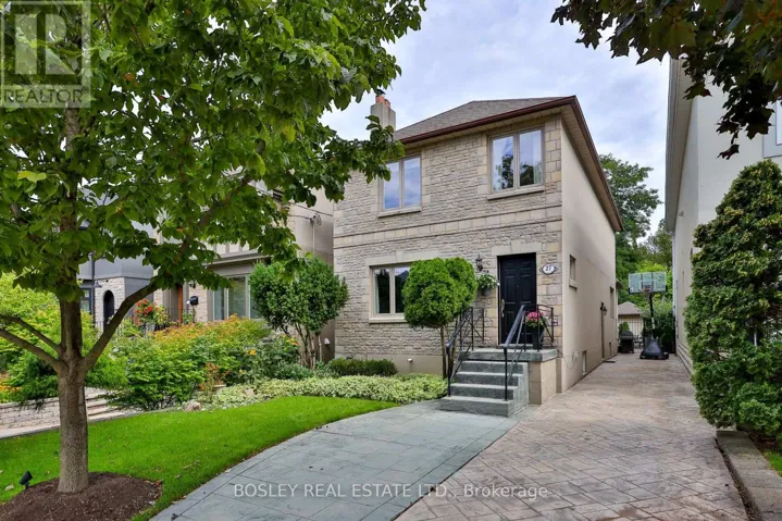 27 CAMERON CRESCENT, Toronto (Leaside), Ontario M4G1Z9