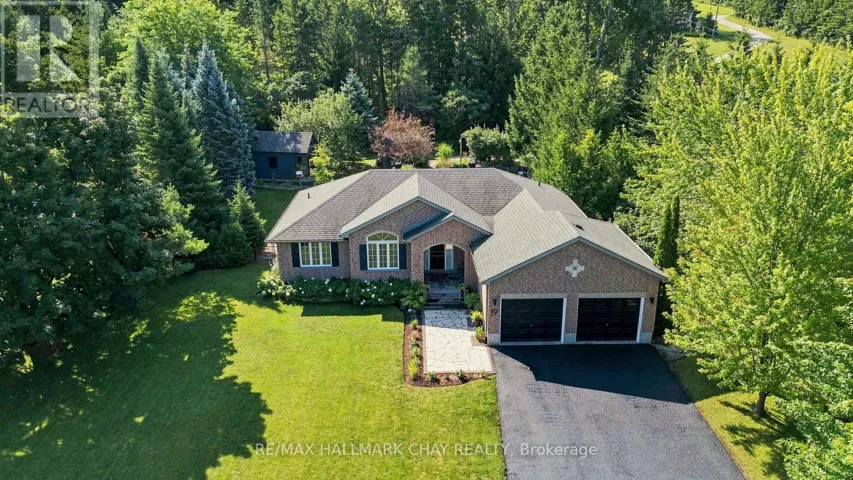 19 EDER TRAIL, Springwater (Snow Valley), Ontario L0L1Y0
