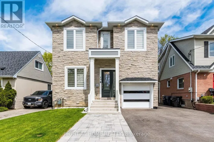 12 THAMES AVENUE, Toronto (Alderwood), Ontario M8W2N6