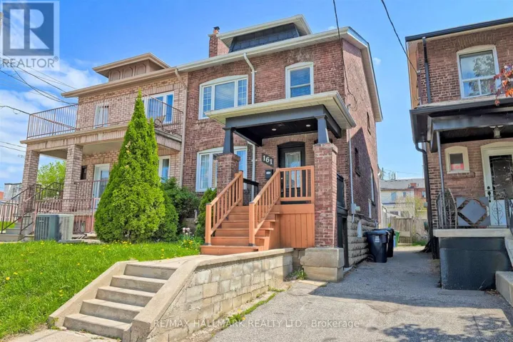 161 SELLERS AVENUE, Toronto (Caledonia-Fairbank), Ontario M6E3V1