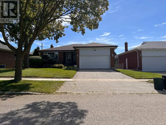 LOWER - 30 NORBERT CRESCENT, Toronto (Eringate-Centennial-West Deane), Ontario M9C3J9
