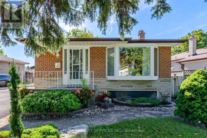 15 SHOREVIEW DRIVE, Toronto (West Hill), Ontario M1E3R1