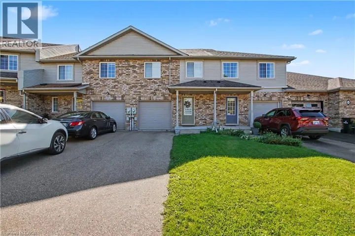 15 BRYAN Court, Kitchener, Ontario N2A4J4