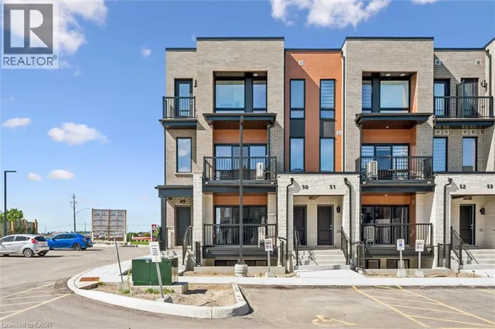 525 ERINBROOK Drive Unit# C050, Kitchener, Ontario N2E0L4