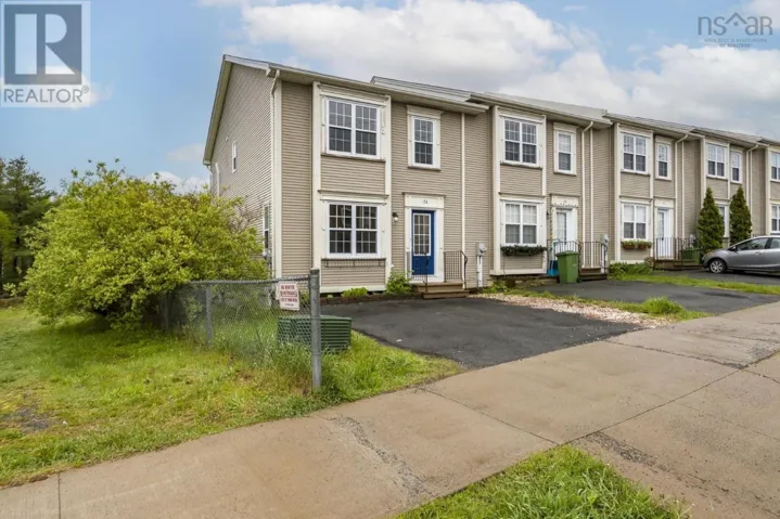 138 Transom Drive, Halifax, Nova Scotia B3M4T7