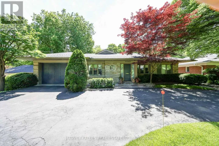 176 OLD YONGE STREET, Toronto (St. Andrew-Windfields), Ontario M2P1P9