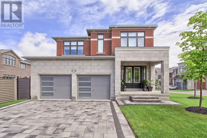 92 MAPLE FIELDS CIRCLE, Aurora (Aurora Estates), Ontario L4G0P5